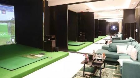 В Дубай е открит най-големият закрит голф клуб