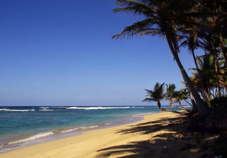 Най-добрите плажове в Доминиканската република: топ места за забавления на слънце