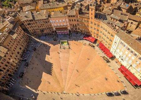 piazza-italy-city-free-things-to-do-mistraltravel