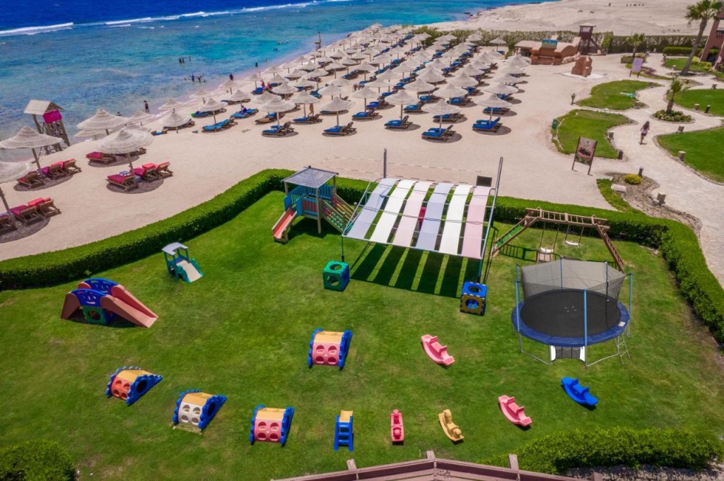 Charmillion Sea Life Resort - снимка 11