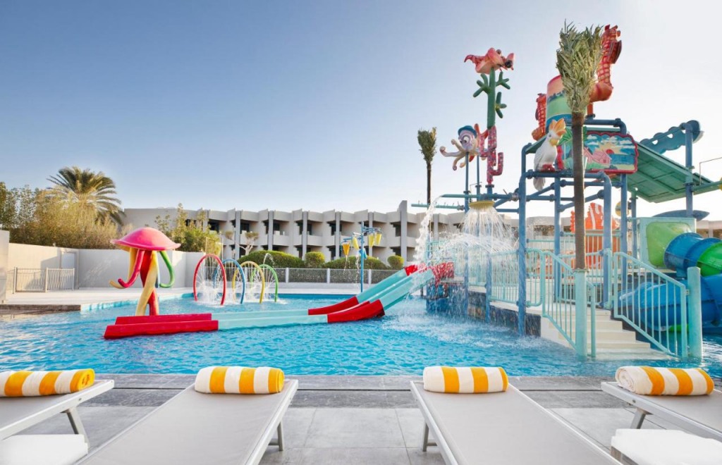 Pyramisa Beach Resort Sharm - снимка 12