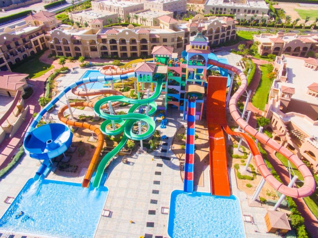 Charmillion Gardens Aquapark - снимка 13