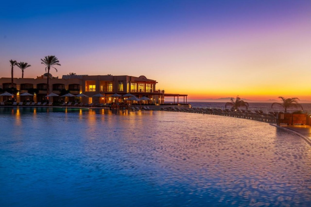 Cleopatra Luxury Resort Sharm El Sheikh - снимка 14