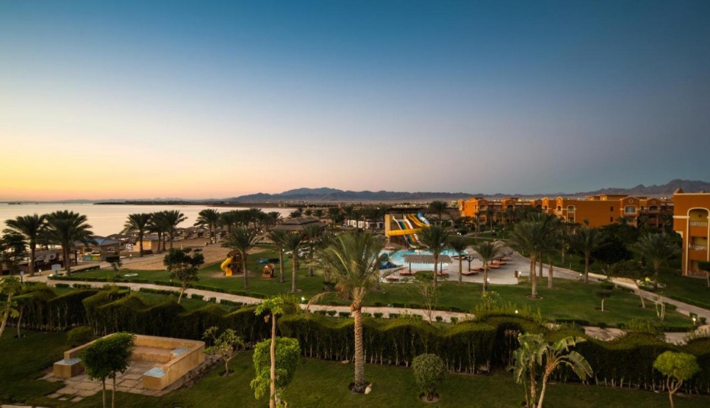 Caribbean World Resort Soma Bay - снимка 3