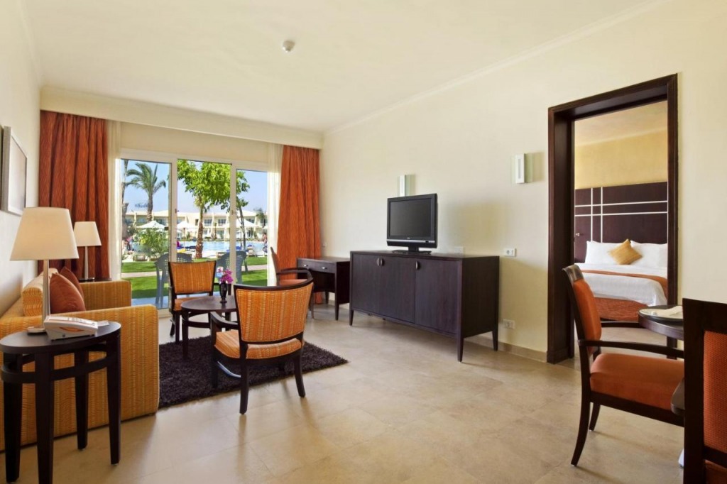Hilton Sharks Bay - снимка 4
