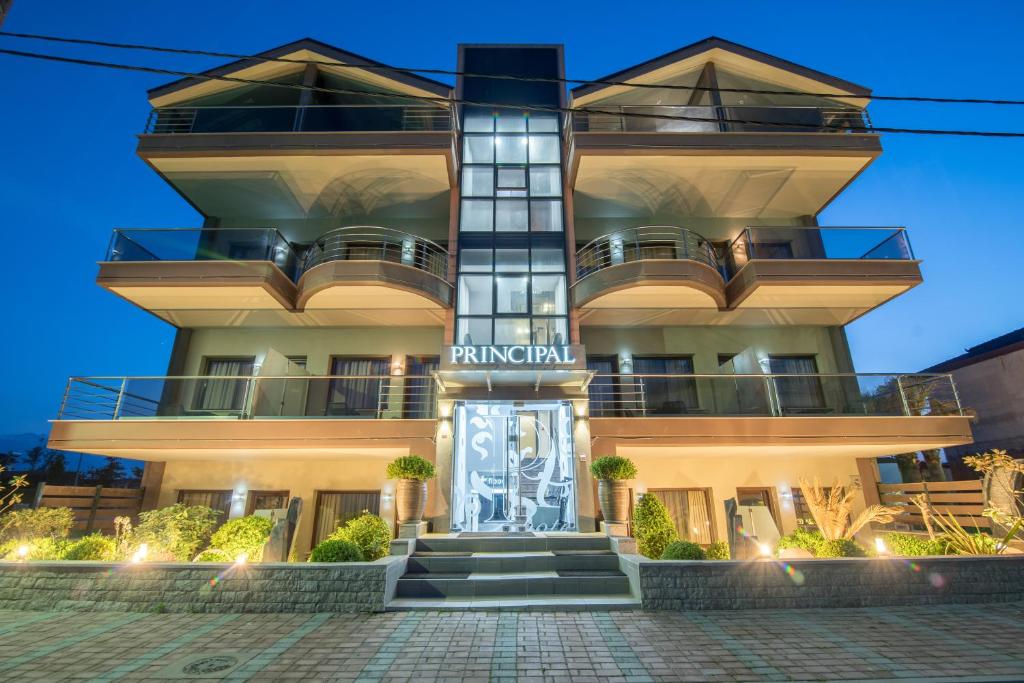 Principal New Leisure Hotel - снимка 1