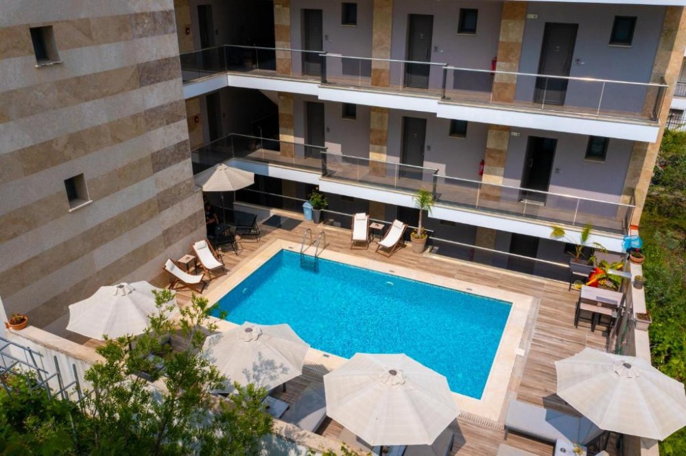 Vellum Luxury Living  2 НОЩУВКИ - снимка 11