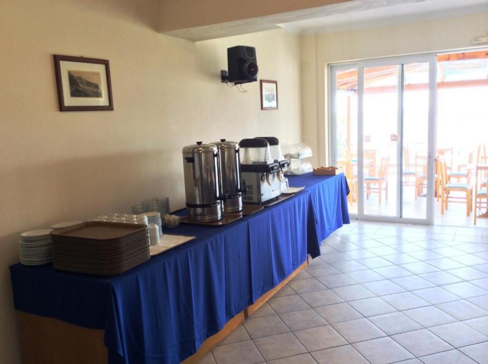 Andreolas Beach Hotel - снимка 14