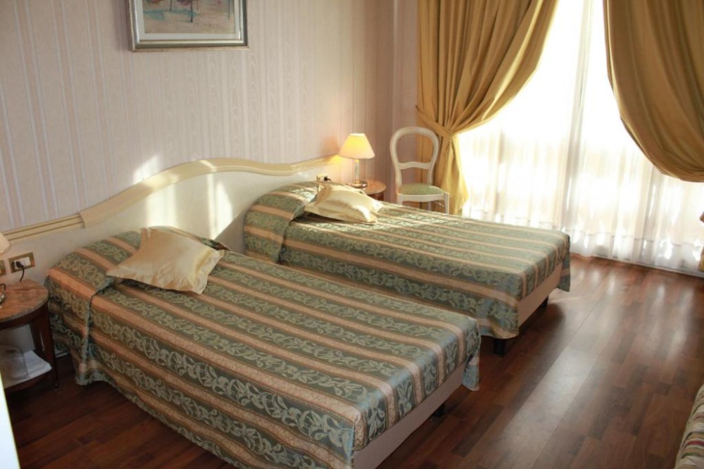 Hotel President - снимка 14