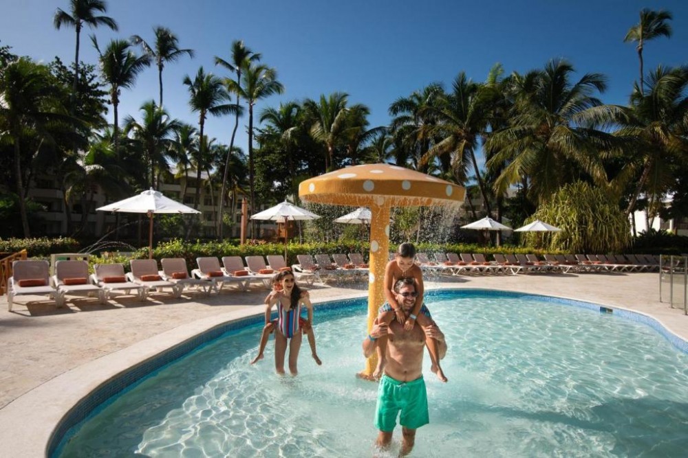 Impressive Hotel Punta Cana - снимка 16