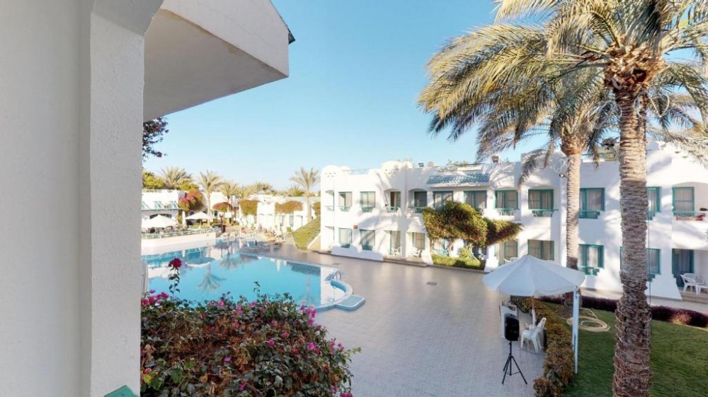 Falcon Hills Hotel - снимка 17