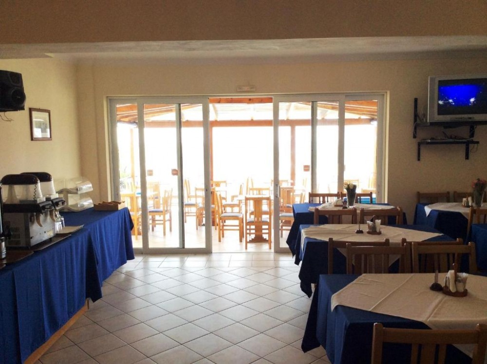 Andreolas Beach Hotel - снимка 17