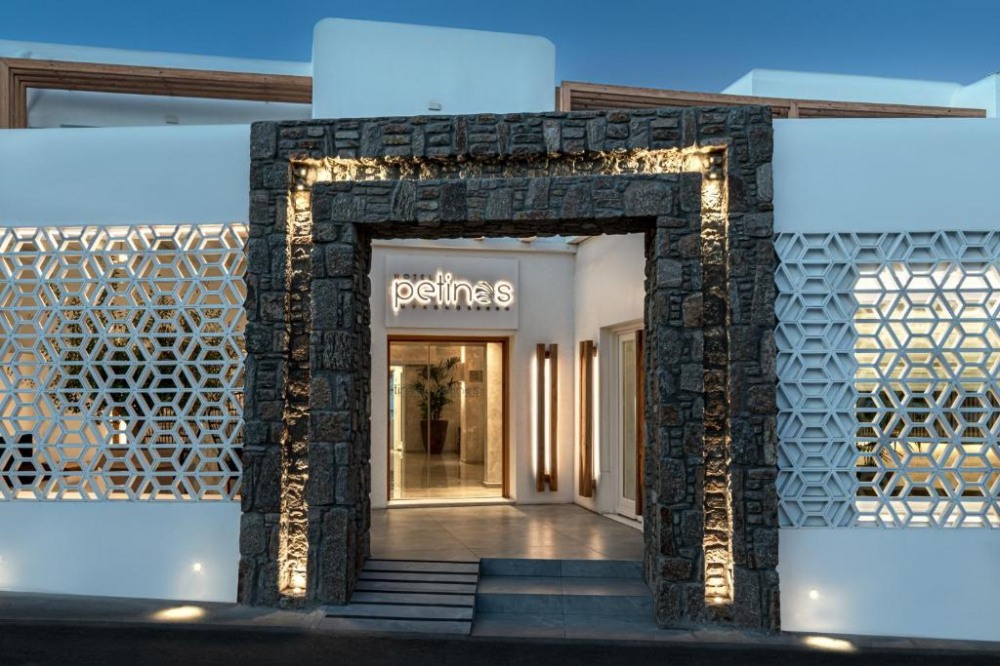 Petinos Hotel - снимка 19
