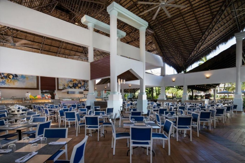 Impressive Hotel Punta Cana - снимка 22