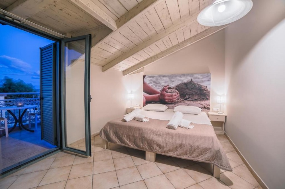 PIERROS HOTEL	 - снимка 24