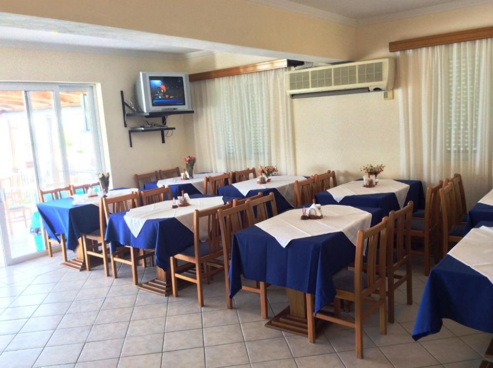 Andreolas Beach Hotel - снимка 27