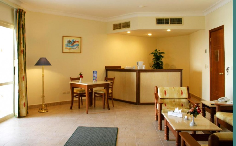 Falcon Hills Hotel - снимка 30