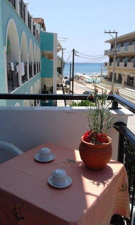 Asimina Hotel - снимка 6