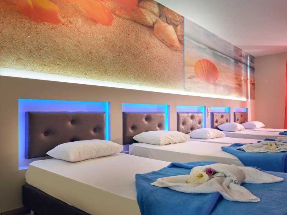 Savvas Hotel - снимка 7