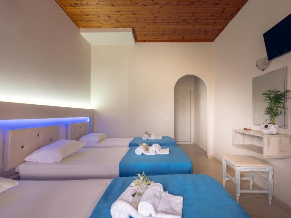Savvas Hotel - снимка 9
