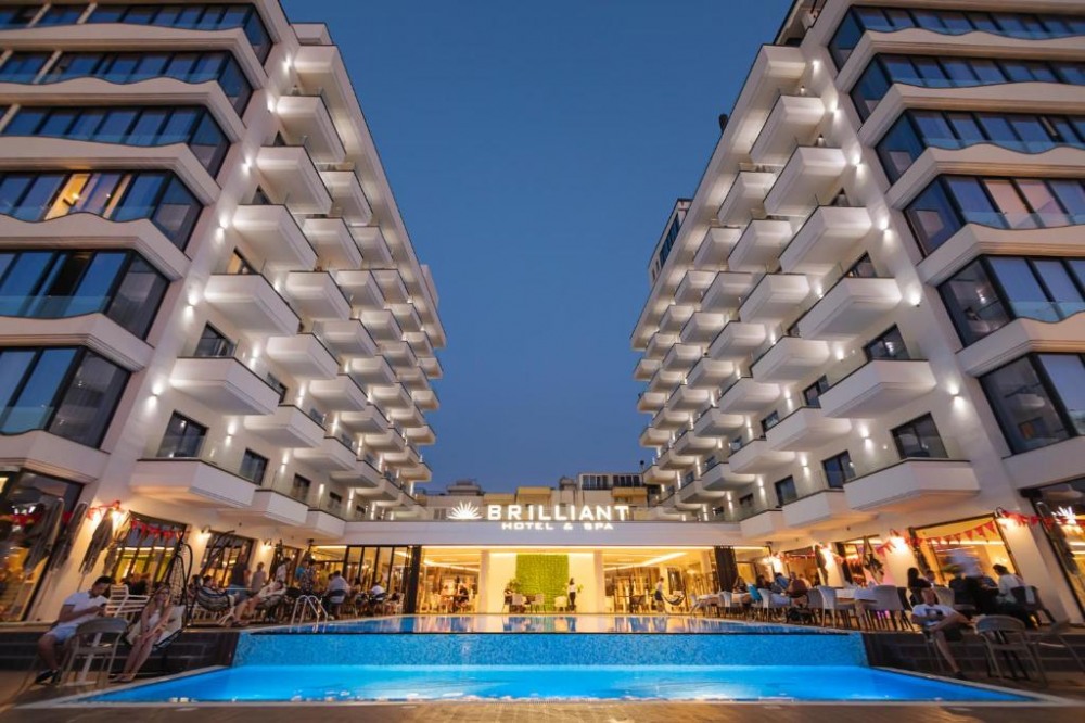 BRILLIANT RESORT & SPA
