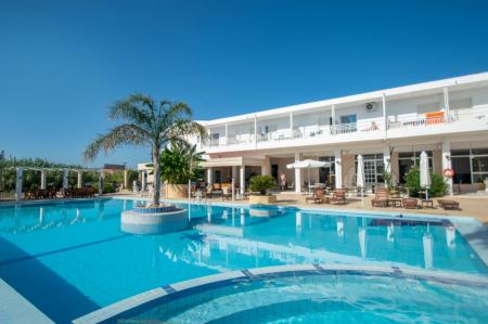 Ikaros Hotel 