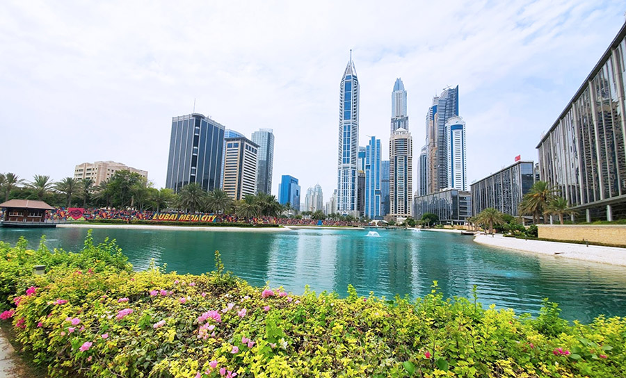 Екскурзии и почивки до Dubai Media City